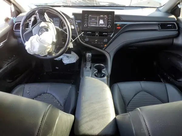 4T1G11AK7MU584800 2021 TOYOTA CAMRY - Image 8
