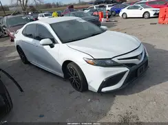 4T1G11AK7MU586904 2021 TOYOTA CAMRY