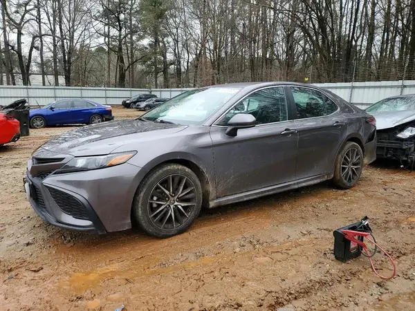 4T1G11AK7MU588698 2021 TOYOTA CAMRY - Image 1