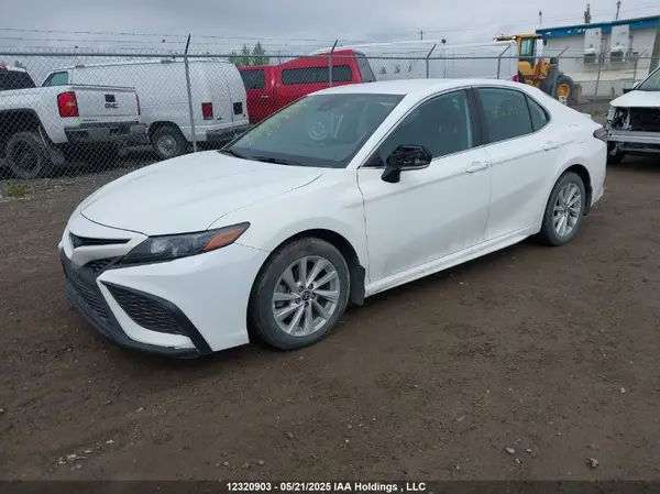 4T1G11AK7MU593514 2021 TOYOTA CAMRY - Image 2