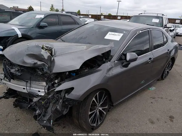 4T1G11AK7MU597014 2021 TOYOTA CAMRY - Image 2