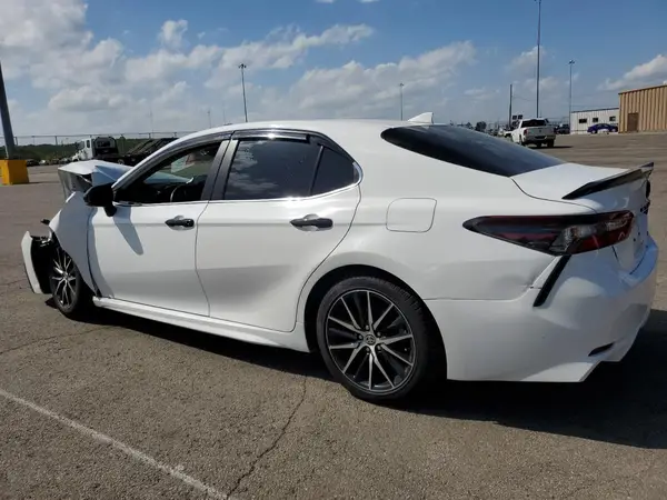 4T1G11AK7MU600039 2021 TOYOTA CAMRY - Image 2