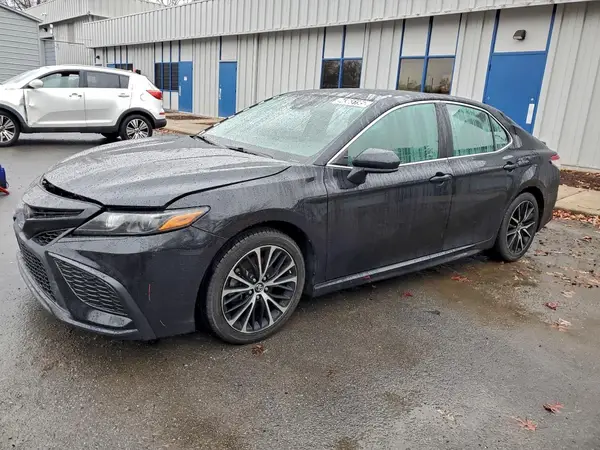 4T1G11AK7MU600431 2021 TOYOTA CAMRY - Image 1