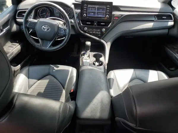4T1G11AK7MU600736 2021 TOYOTA CAMRY - Image 8