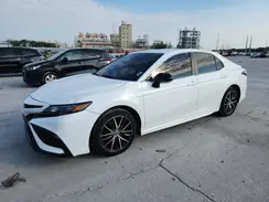 4T1G11AK7NU008674 2022 TOYOTA CAMRY