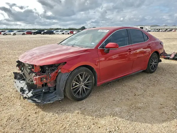4T1G11AK7NU016595 2022 TOYOTA CAMRY - Image 1
