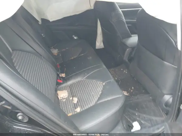 4T1G11AK7NU018119 2022 TOYOTA CAMRY - Image 8