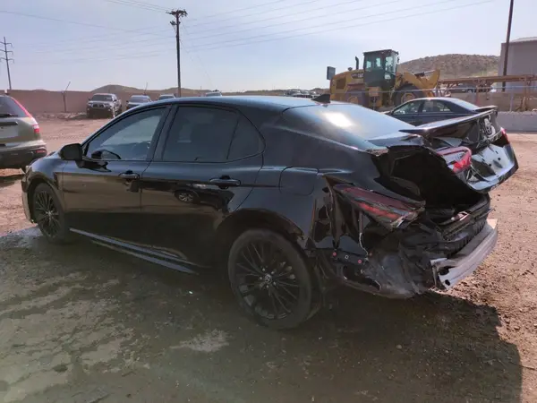 4T1G11AK7NU023336 2022 TOYOTA CAMRY - Image 2