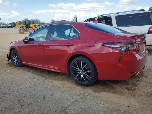 4T1G11AK7NU038662 2022 TOYOTA CAMRY - Image 2