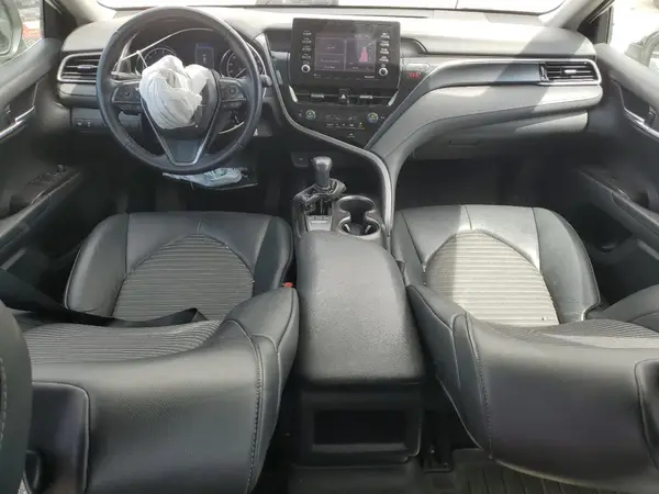 4T1G11AK7NU051749 2022 TOYOTA CAMRY - Image 8