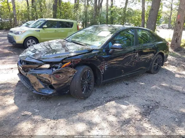 4T1G11AK7NU068339 2022 TOYOTA CAMRY - Image 2