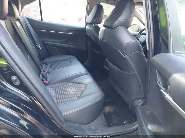 4T1G11AK7NU068339 2022 TOYOTA CAMRY - Image 8