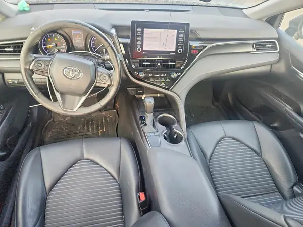 4T1G11AK7NU619806 2022 TOYOTA CAMRY - Image 8