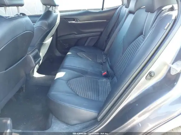 4T1G11AK7NU622799 2022 TOYOTA CAMRY - Image 8