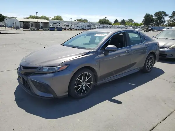 4T1G11AK7NU626822 2022 TOYOTA CAMRY - Image 1
