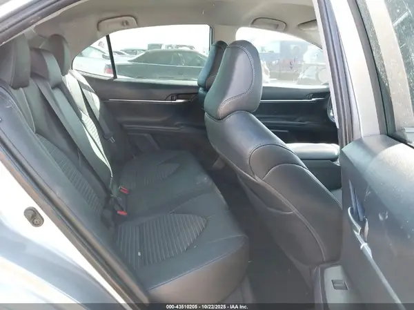 4T1G11AK7NU630904 2022 TOYOTA CAMRY - Image 8