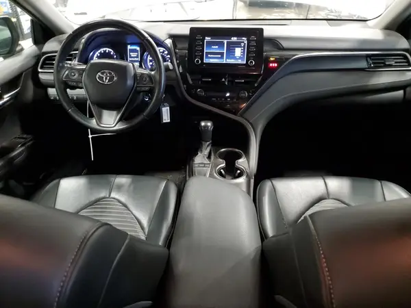 4T1G11AK7NU631440 2022 TOYOTA CAMRY - Image 8