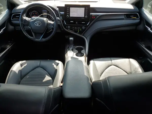 4T1G11AK7NU633060 2022 TOYOTA CAMRY - Image 8