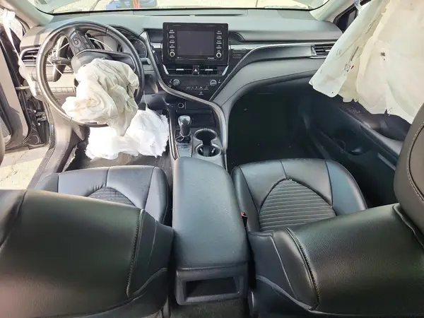 4T1G11AK7NU640882 2022 TOYOTA CAMRY - Image 8