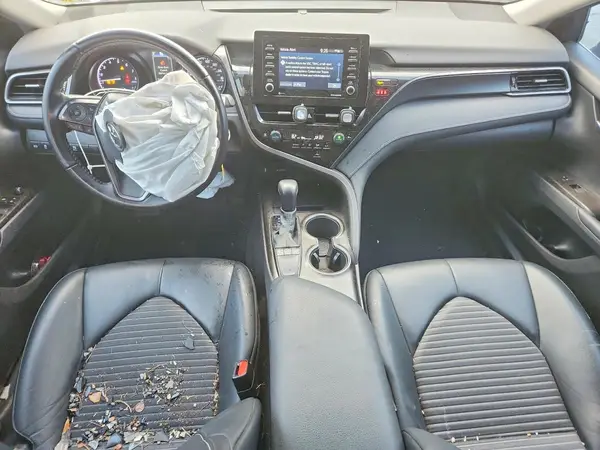 4T1G11AK7NU649064 2022 TOYOTA CAMRY - Image 8