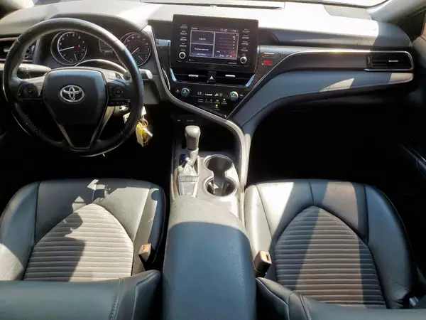4T1G11AK7NU651736 2022 TOYOTA CAMRY - Image 8