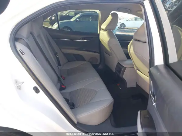 4T1G11AK7NU656127 2022 TOYOTA CAMRY - Image 8