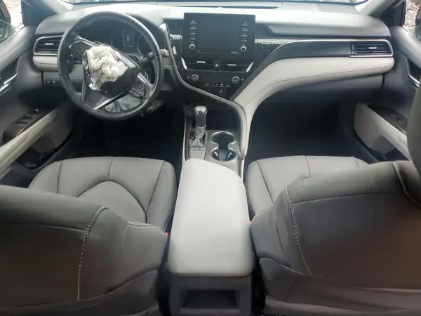 4T1G11AK7NU661750 2022 TOYOTA CAMRY - Image 8