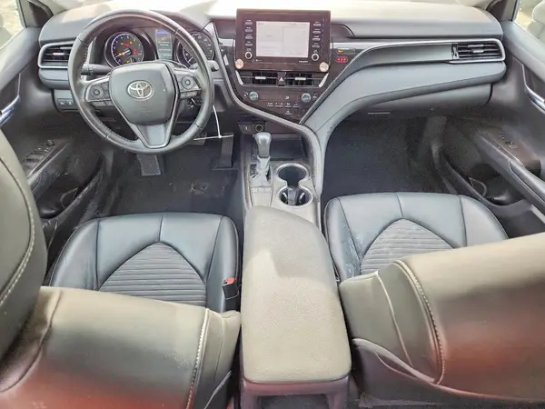 4T1G11AK7NU664731 2022 TOYOTA CAMRY - Image 8