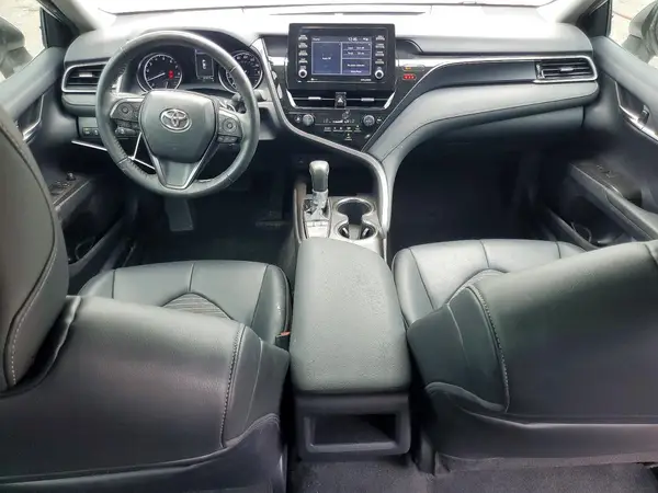 4T1G11AK7NU677706 2022 TOYOTA CAMRY - Image 8