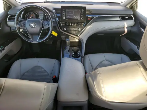 4T1G11AK7NU690827 2022 TOYOTA CAMRY - Image 8