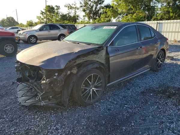 4T1G11AK7NU698152 2022 TOYOTA CAMRY - Image 1