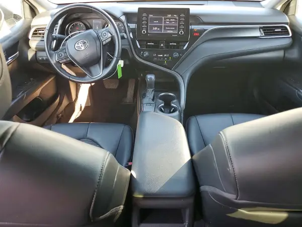 4T1G11AK7NU698202 2022 TOYOTA CAMRY - Image 8