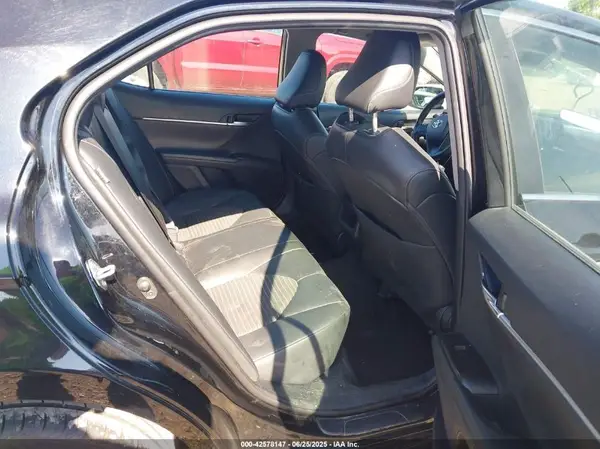 4T1G11AK7NU713734 2022 TOYOTA CAMRY - Image 8