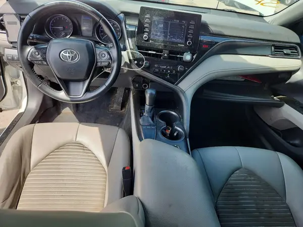 4T1G11AK7NU716813 2022 TOYOTA CAMRY - Image 8