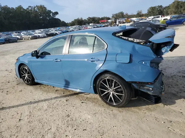 4T1G11AK7PU084513 2023 TOYOTA CAMRY - Image 2