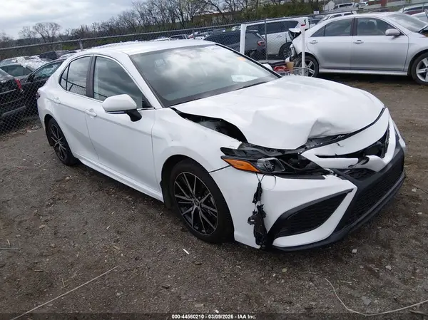 4T1G11AK7PU086133 2023 TOYOTA CAMRY - Image 1
