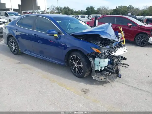 4T1G11AK7PU086214 2023 TOYOTA CAMRY - Image 1