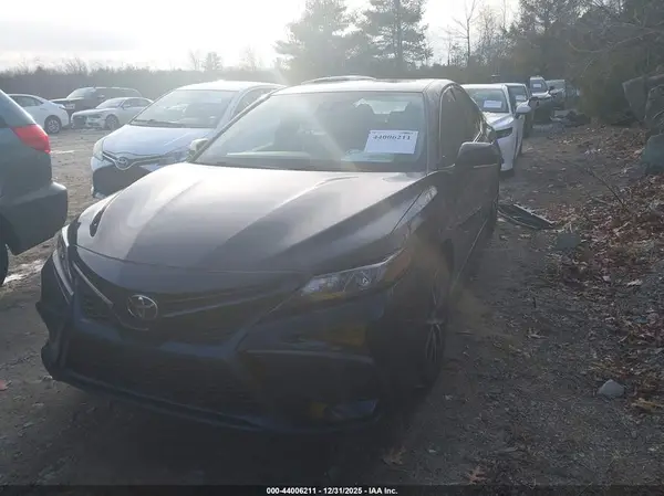 4T1G11AK7PU094958 2023 TOYOTA CAMRY - Image 2