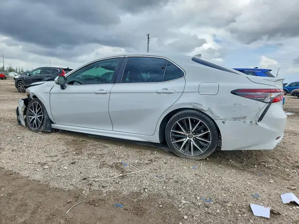 4T1G11AK7PU099657 2023 TOYOTA CAMRY - Image 2