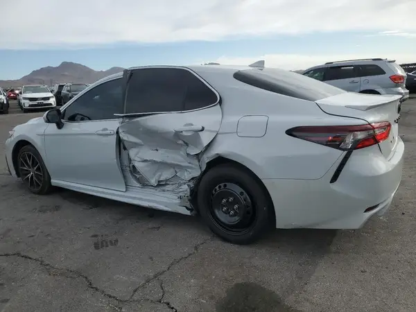 4T1G11AK7PU099724 2023 TOYOTA CAMRY - Image 2