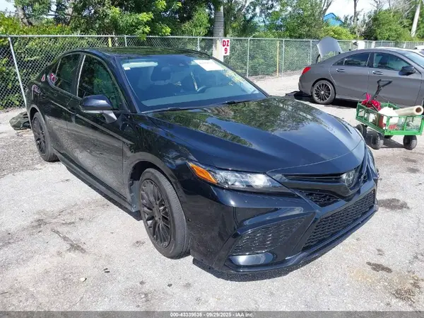4T1G11AK7PU114948 2023 TOYOTA CAMRY - Image 1