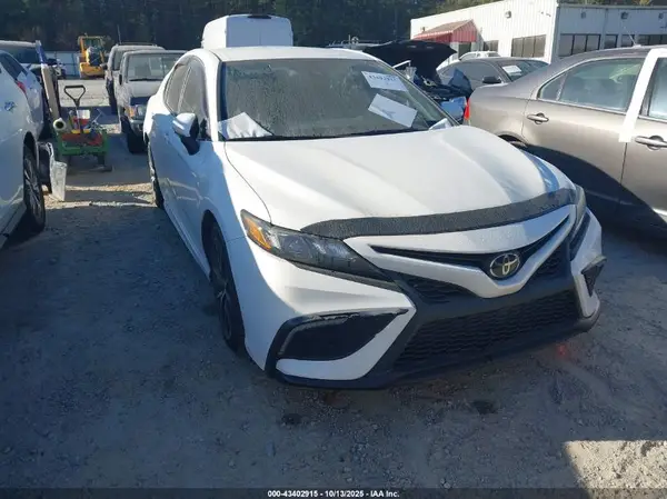 4T1G11AK7PU115517 2023 TOYOTA CAMRY - Image 1