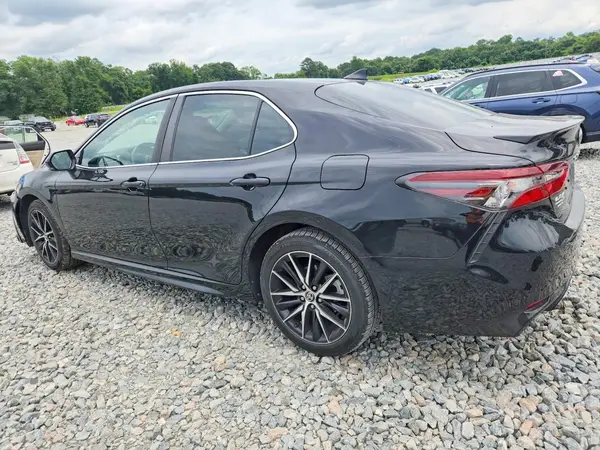 4T1G11AK7PU121141 2023 TOYOTA CAMRY - Image 2