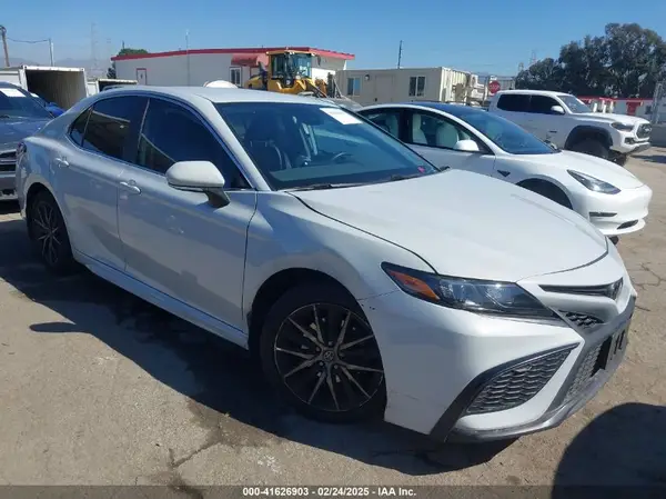 4T1G11AK7PU125934 2023 TOYOTA CAMRY - Image 1