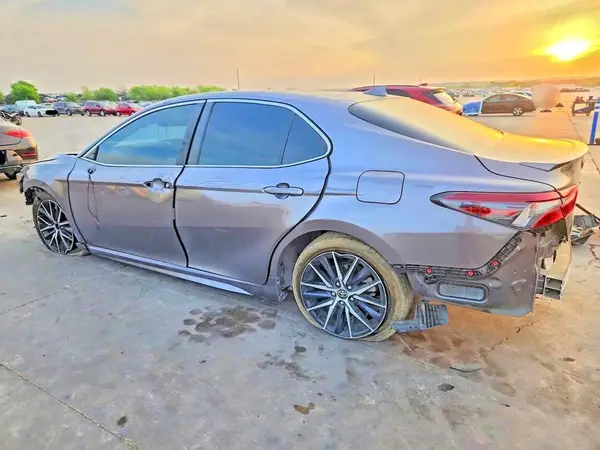 4T1G11AK7PU129420 2023 TOYOTA CAMRY - Image 2