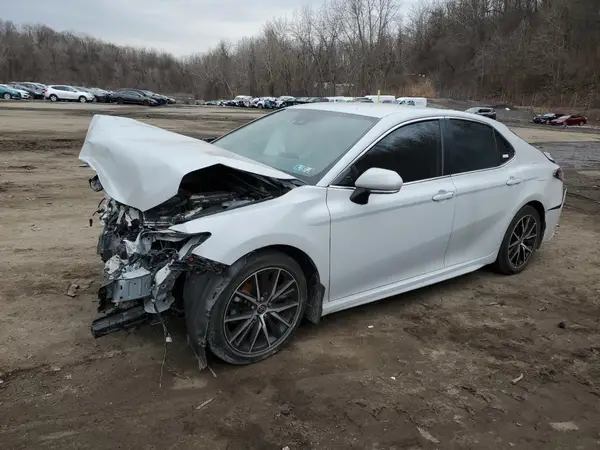 4T1G11AK7PU135153 2023 TOYOTA CAMRY - Image 1