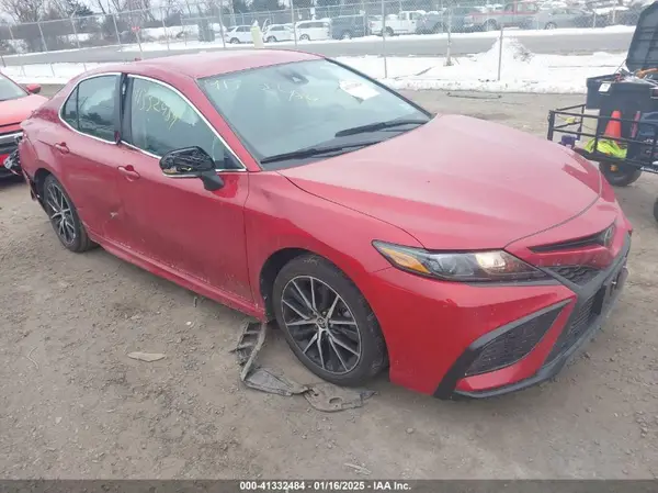 4T1G11AK7PU140059 2023 TOYOTA CAMRY - Image 1