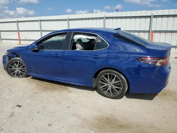 4T1G11AK7PU173983 2023 TOYOTA CAMRY - Image 2