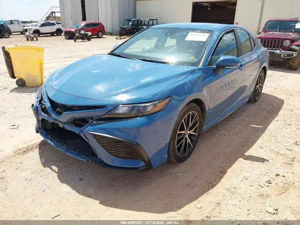 4T1G11AK7PU174020 2023 TOYOTA CAMRY - Image 2
