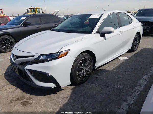 4T1G11AK7PU183378 2023 TOYOTA CAMRY - Image 2